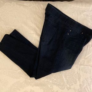 Liverpool pull on jeans size 14W. Approx 18 1/2 inches across front.